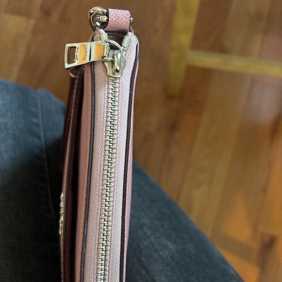 Coach Kitt Candy Pink Leather Messenger Crossbody Handbag - Picture 6 of 8